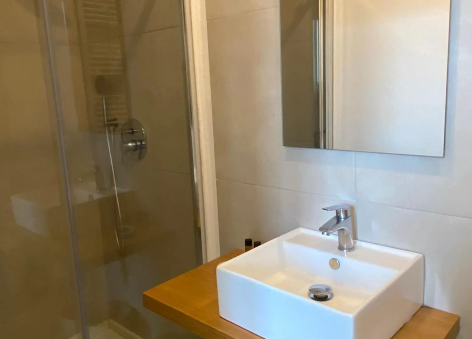 B&B Suite Cutelli Κατάνια 3*,